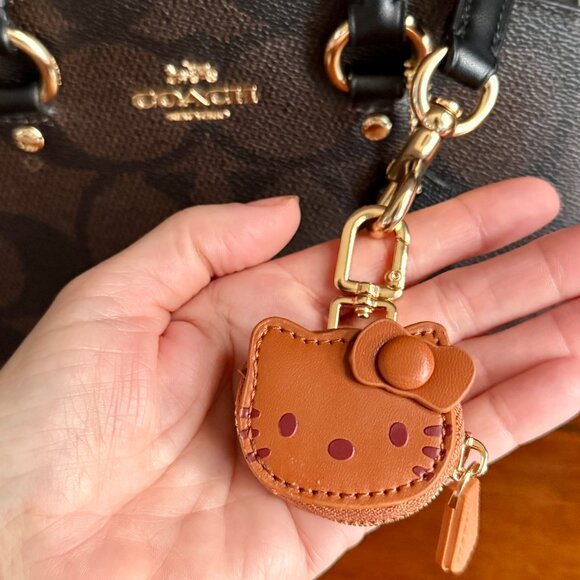 NEW 3-Pc HELLO KITTY Mini Coin Purse Bag Charms Keychain BROWN, WHITE & BLACK - Picture 6 of 8